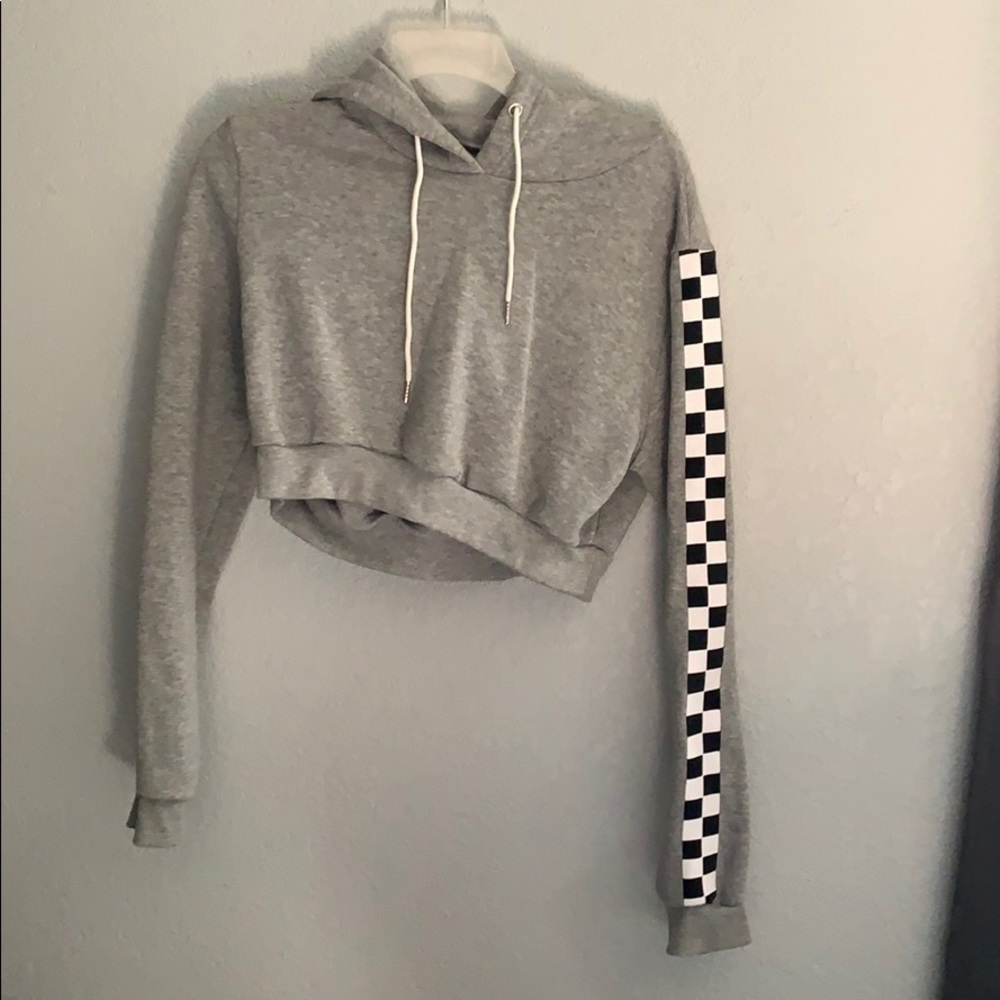 cropped hoodie with checkered sleeves